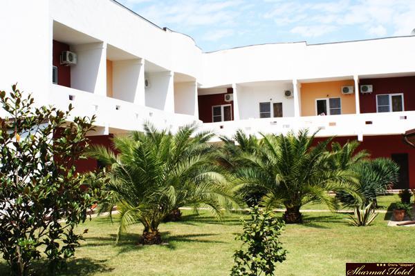 Hotel Sharmat Pizunda Bagian luar foto