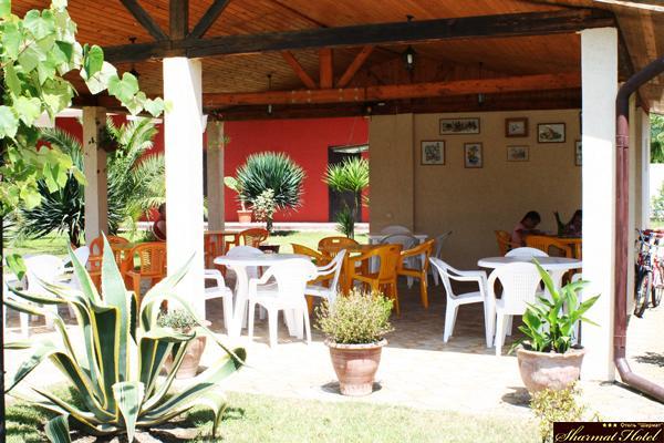 Hotel Sharmat Pizunda Bagian luar foto